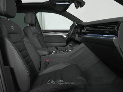 Volkswagen Touareg - 3.0 V6 tdi Atmosphere R-Line Exte | GR407HR Grigio usata Cantù