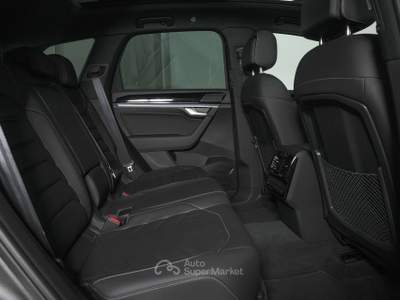 Volkswagen Touareg - 3.0 V6 tdi Atmosphere R-Line Exte | GR407HR Grigio usata Cantù