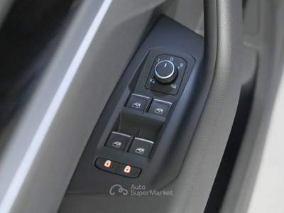 Volkswagen Touareg - 3.0 V6 tdi Atmosphere R-Line Exte | GR407HR Grigio usata Cantù