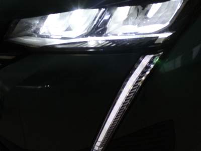 Peugeot 308 Allure Pack BlueHDi 130 EAT8 S&S Blu/Azzurro usata Venezia