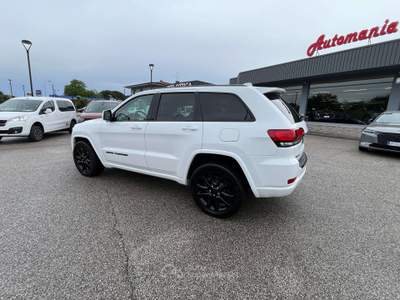 Jeep Grand Cherokee Grand Cherokee IV  3.0 crd V6 NIGHT EAGLE Bianco usata Buja