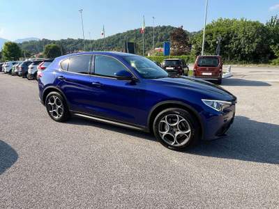 Alfa Romeo Stelvio Stelvio 2022 2.2 t Sprint Q4 190cv auto Blu/Azzurro usata Buja