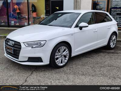 Audi A3 Audi A3 1.5 30 g-tron S Line #10653 Bianco usata Venaria Reale