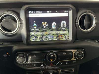 Jeep Wrangler Unlimited 2.2 Mjt II Sahara Overland Nero usata Castello di Godego