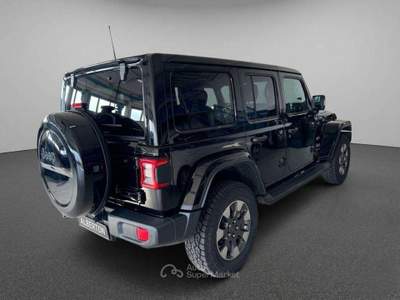 Jeep Wrangler Unlimited 2.2 Mjt II Sahara Overland Nero usata Castello di Godego