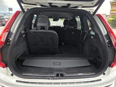 Volvo XC90 XC90  2.0 d5 Momentum awd 235cv 7pti geartronic usata Pescantina