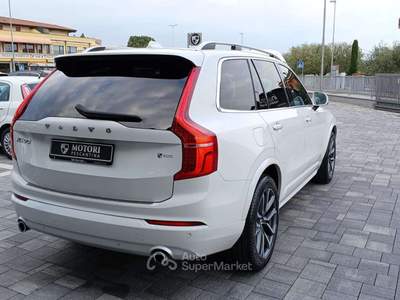 Volvo XC90 XC90  2.0 d5 Momentum awd 235cv 7pti geartronic usata Pescantina
