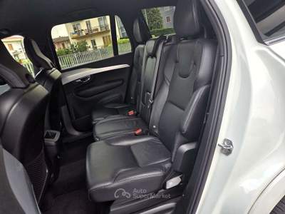 Volvo XC90 XC90  2.0 d5 Momentum awd 235cv 7pti geartronic usata Pescantina