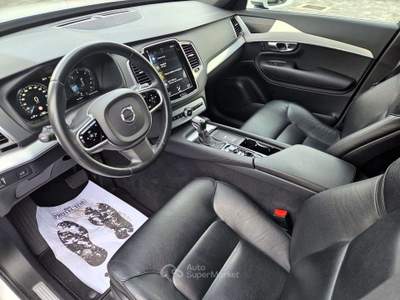 Volvo XC90 XC90  2.0 d5 Momentum awd 235cv 7pti geartronic usata Pescantina
