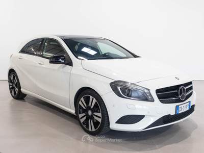 Mercedes-Benz Classe A CDI Automatic Sport *TETTO* Bianco usata Brescia