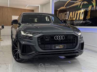 Audi Q8 286CV Quattro TipTronic Sport Full Opt Grigio usata Qualiano
