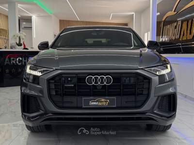 Audi Q8 286CV Quattro TipTronic Sport Full Opt Grigio usata Qualiano
