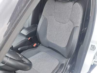Renault Captur Renault captur 1.5 dci sport edition 90 cv Bianco usata Mirabella Eclano