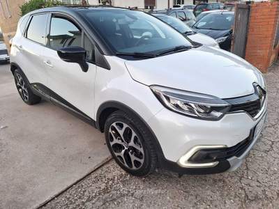 Renault Captur Renault captur 1.5 dci sport edition 90 cv Bianco usata Mirabella Eclano
