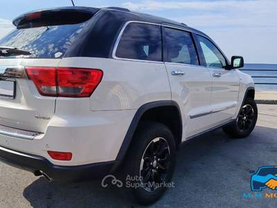 Jeep Grand Cherokee 3.0 crd Overland auto Bianco usata Genova