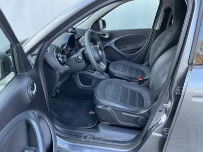 Smart ForFour VEICOLO EX ESPOSIZIONE * KM CERTIFICATI REALI * Grigio usata Roma