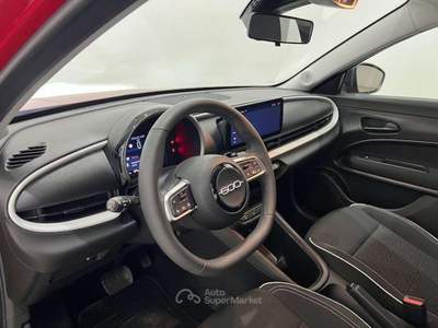 Fiat 600 600 IV 2023 1.2 hybrid Business 110cv auto SOLO 6000KM Rosso usata Milano