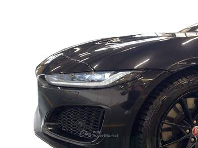 Jaguar F-Type 300cv Nero usata Milano