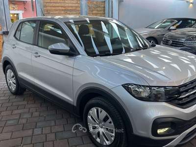 Volkswagen T-Cross T-Cross 2019 1.6 tdi Style 95cv Argento usata Bari