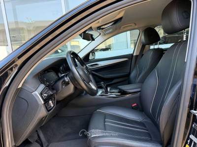 BMW Serie 5 530e 530 Touring LCI 530e Touring xdrive Business auto UNICO PROPRIETARIO BELLISSIMA Nero usata Cesano Maderno