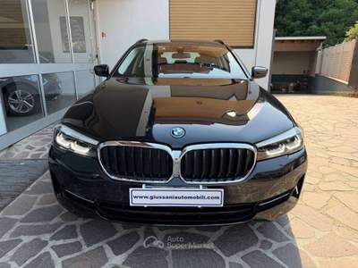 BMW Serie 5 530e 530 Touring LCI 530e Touring xdrive Business auto UNICO PROPRIETARIO BELLISSIMA Nero usata Cesano Maderno