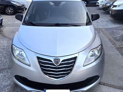Lancia Ypsilon OTTIME CONDIZIONI SOLO 83000 KM GARANZIA 12 MESI Argento usata Mercato San Severino