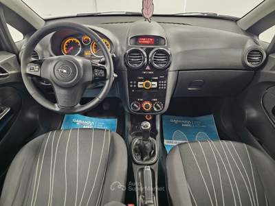 Opel Corsa 3 porte Edition - NeoPatentati Blu/Azzurro usata TORINO