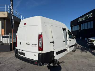 Fiat Scudo /130 PL-TA Furgone Maxi 12q. Comfort (M1) Bianco usata Agliana