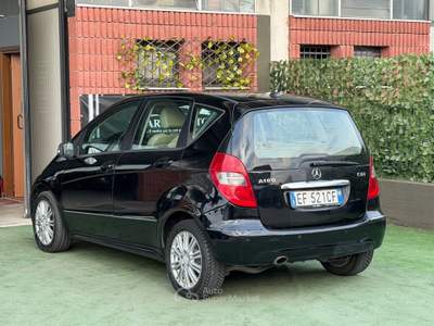 Mercedes-Benz Classe A A 180 CDI Avantgarde Blu/Azzurro usata Fontanella