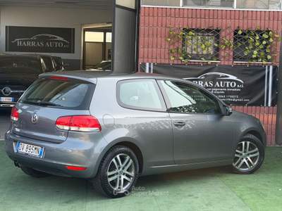 Volkswagen Golf 3p. Comfortline Argento usata Fontanella