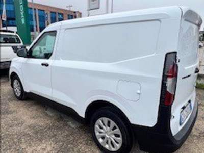 Ford Transit Courier V769 1.5 ecoblue 100cv Trend Bianco usata Teramo