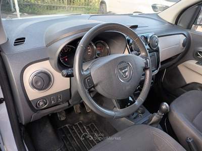 Dacia Lodgy 1500 DCI PRESTIGE 110CV 7POSTI NAVI PDC"16 ITALIA Bianco usata Vetralla