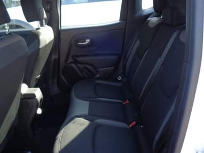 Jeep Renegade 1600 MJT LIMITED 130CV CARPLAY PDC ITALIA Bianco usata Vetralla