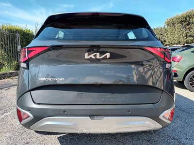 Kia Sportage 1600 CRDI MHEV BUSINESS DCT NAV CARPLAY CAM"17 ITA Grigio usata Vetralla