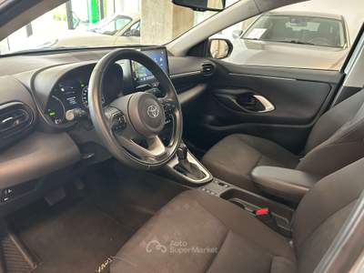 Toyota Yaris 2024 1.5h Active Grigio usata Caravaggio