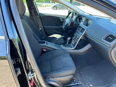 Volvo V40 D2 Summum Nero usata Torino