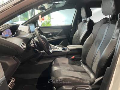 Peugeot 3008 S&S EAT8 GT Line Bianco usata Angri