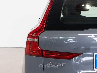 Volvo XC60 (d) AWD automatico Momentum Grigio usata Brescia