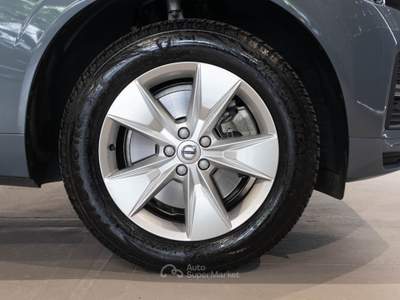 Volvo XC60 (d) AWD automatico Momentum Grigio usata Brescia