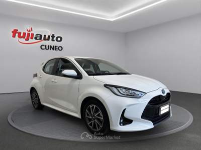 Toyota Yaris Yaris 1.5h Trend Bianco usata Cuneo