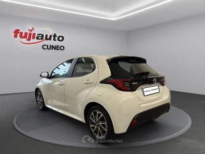 Toyota Yaris Yaris 1.5h Trend Bianco usata Cuneo