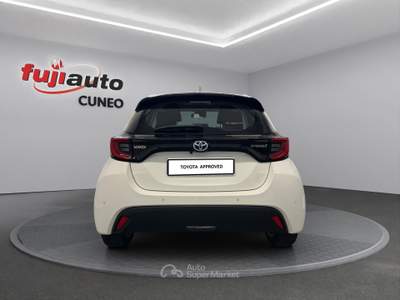 Toyota Yaris Yaris 1.5h Trend Bianco usata Cuneo