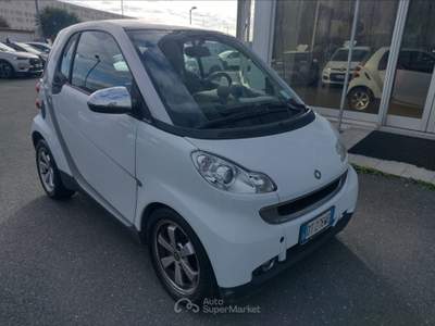 Smart ForTwo Fortwo 1000 52 kw mhd coupé pulse Bianco usata Pisa