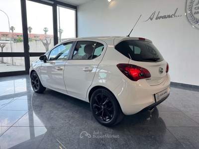 Opel Corsa 5p 1.4 90 cv Gpl Tech Edition Bicolor Full Opt Bianco usata Giugliano in Campania