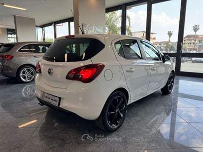 Opel Corsa 5p 1.4 90 cv Gpl Tech Edition Bicolor Full Opt Bianco usata Giugliano in Campania