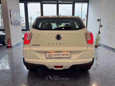 SsangYong Tivoli 1.6d Xdi Fari Led Cruise Bluetooth Soli 75000 km Bianco usata Giugliano in Campania