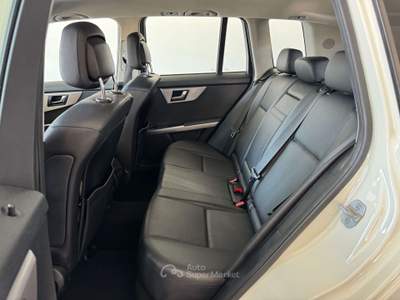Mercedes-Benz GLK cdi Amg Premium 4matic Navi Pelle Led Dvd Full Bianco usata Giugliano in Campania