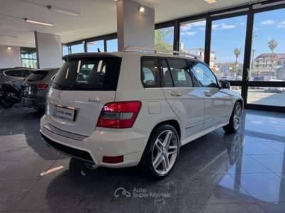 Mercedes-Benz GLK cdi Amg Premium 4matic Navi Pelle Led Dvd Full Bianco usata Giugliano in Campania