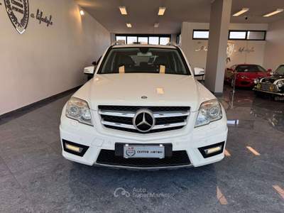 Mercedes-Benz GLK cdi Amg Premium 4matic Navi Pelle Led Dvd Full Bianco usata Giugliano in Campania