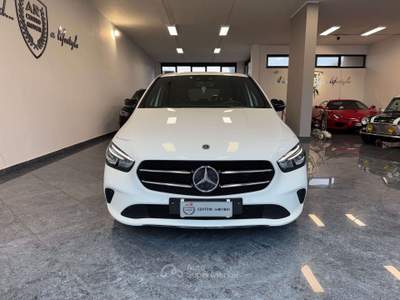 Mercedes-Benz Classe B d 1.5 Sport Plus Night Pack Cockpit Cerchi 18 Full Bianco usata Giugliano in Campania